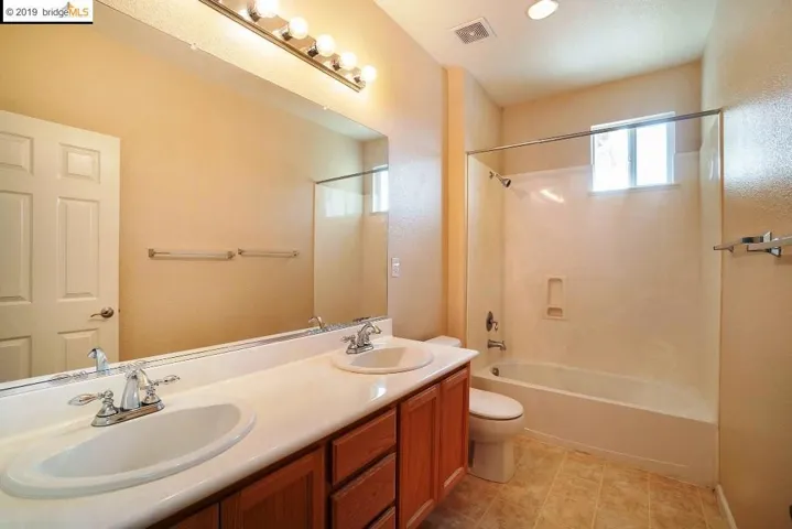 1813 Moreau Way, Brentwood, California 94513