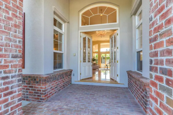 19288 Kerwin Ranch Court, Saratoga, California 95070