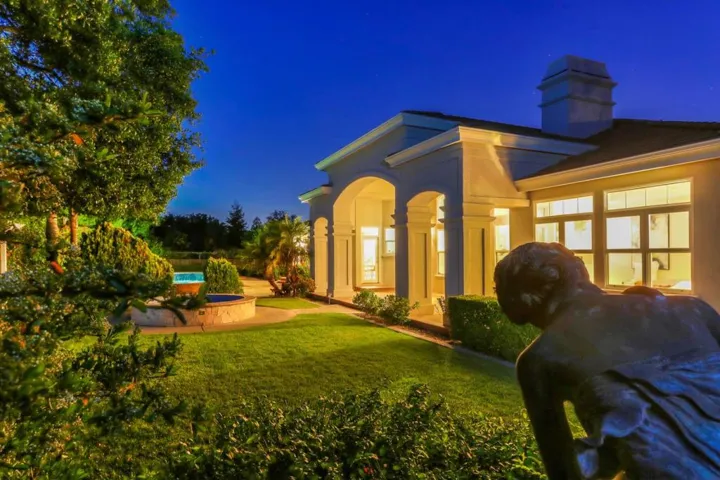 19288 Kerwin Ranch Court, Saratoga, California 95070
