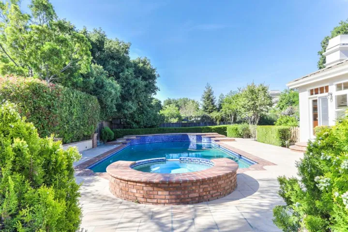 19288 Kerwin Ranch Court, Saratoga, California 95070