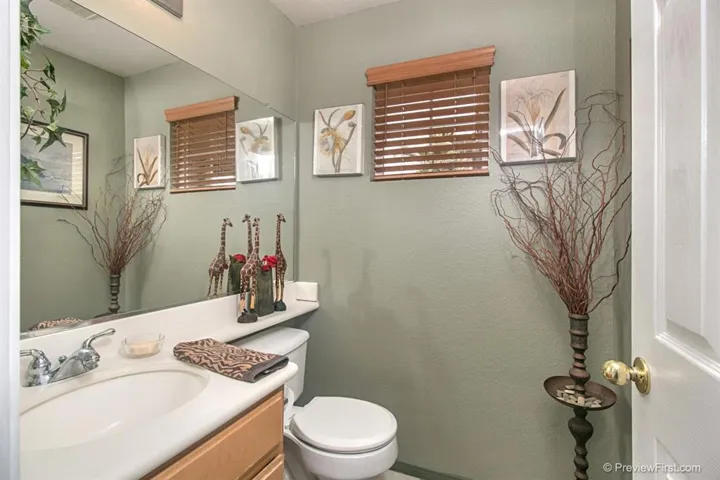 7380 Portage Way, Carlsbad, California 92011