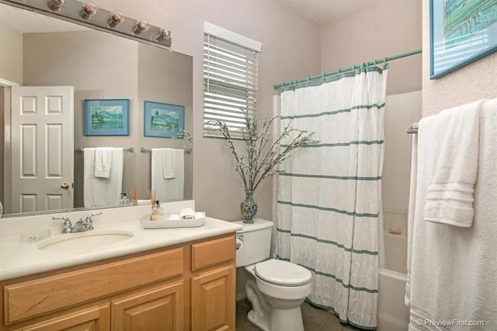 7380 Portage Way, Carlsbad, California 92011