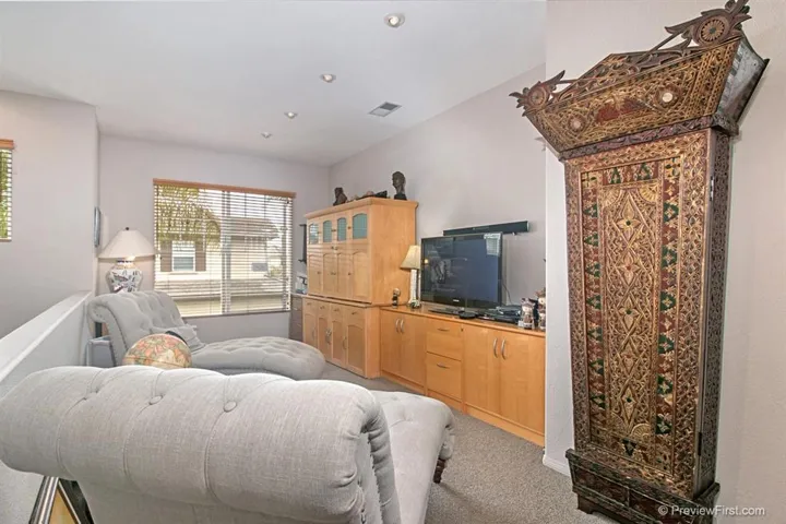 7380 Portage Way, Carlsbad, California 92011