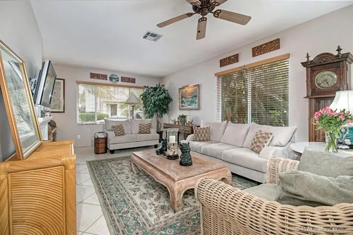 7380 Portage Way, Carlsbad, California 92011