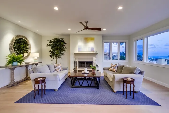 2104 Edinburg Avenue, Cardiff By The Sea, California 92007