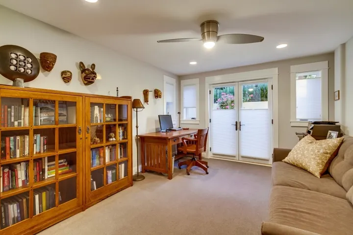 2104 Edinburg Avenue, Cardiff By The Sea, California 92007