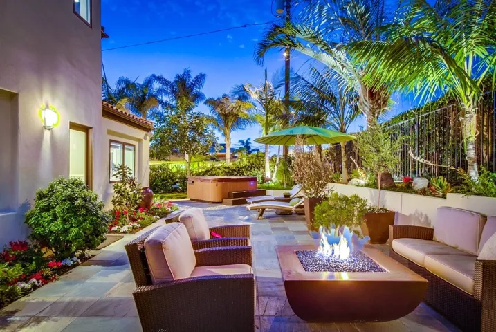 2104 Edinburg Avenue, Cardiff By The Sea, California 92007