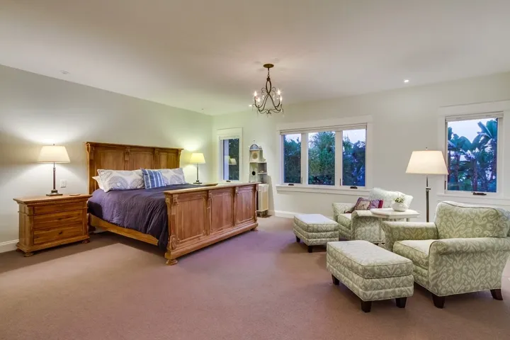 2104 Edinburg Avenue, Cardiff By The Sea, California 92007