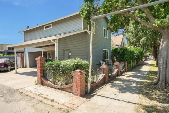 7190 Church Street, Gilroy, California 95020