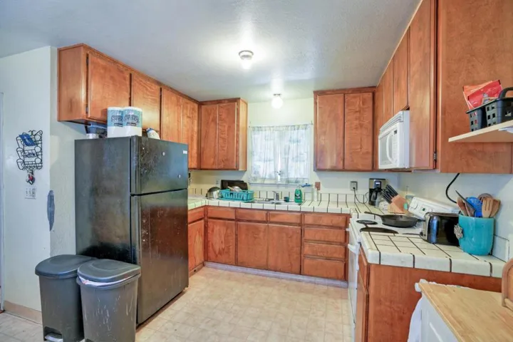 7190 Church Street, Gilroy, California 95020