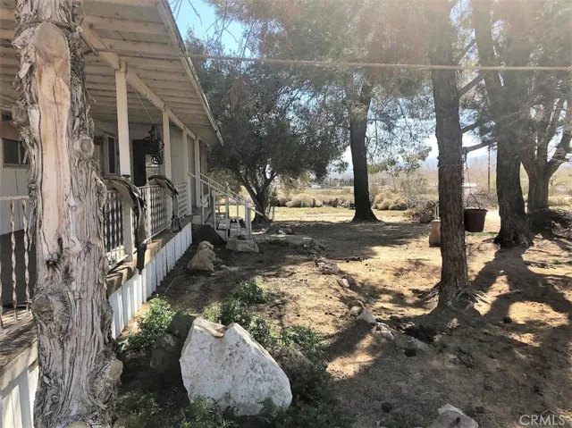 34676 Ranchito Road, Helendale, California 92342