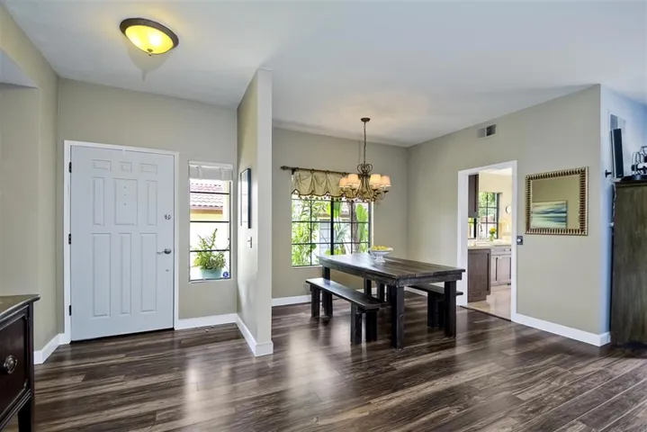 2439 Summerhill Drive, Encinitas, California 92024