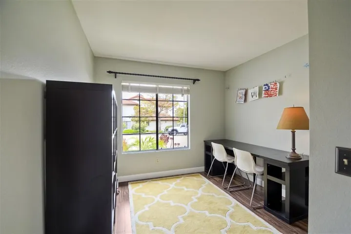 2439 Summerhill Drive, Encinitas, California 92024