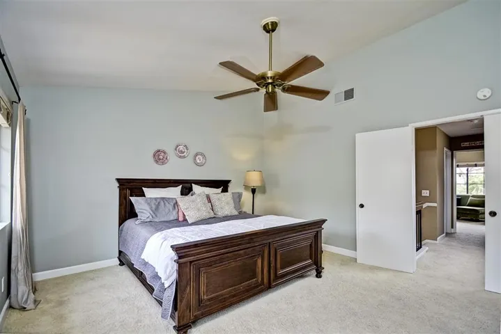 2439 Summerhill Drive, Encinitas, California 92024