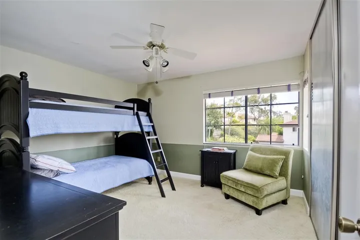 2439 Summerhill Drive, Encinitas, California 92024