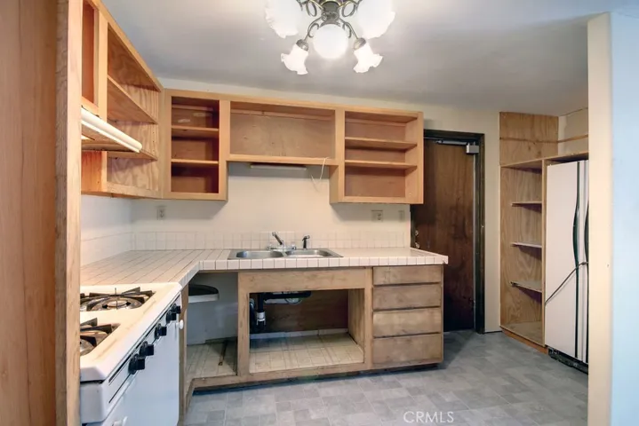 2004 Mahogany Lane, Big Bear, California 92314