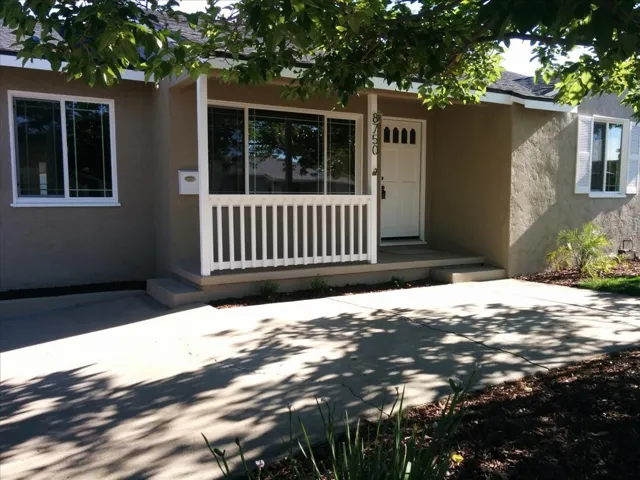 8750 Dallas, La Mesa, California 91942