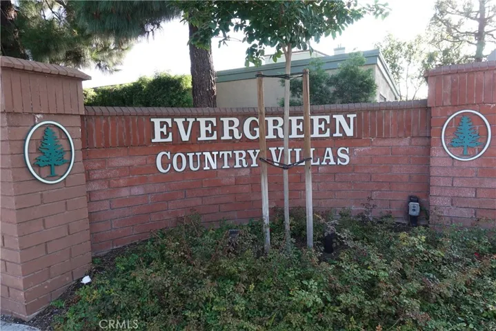 Evergreen Country Villas HOA dues includes water, trash, cable TV, internet service, Patrol One Security.