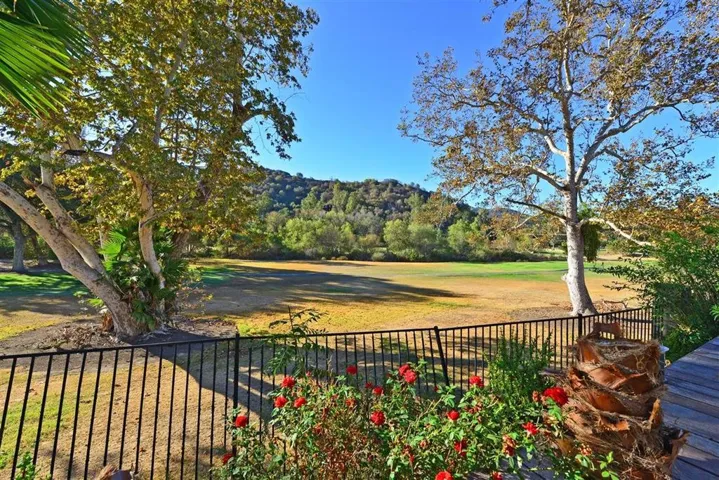 29619 Gracilior Drive, Escondido, California 92026