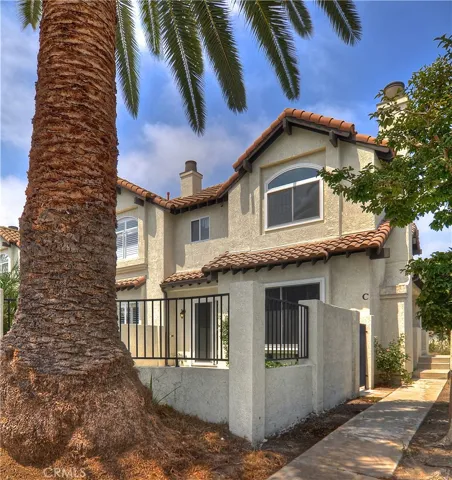 1891 Orange Avenue C, Costa Mesa, California 92627