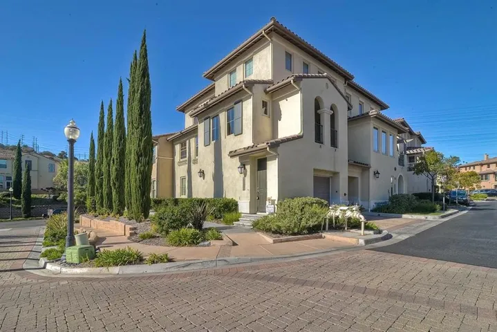 2608 Piantino Circle, San Diego, California 92108