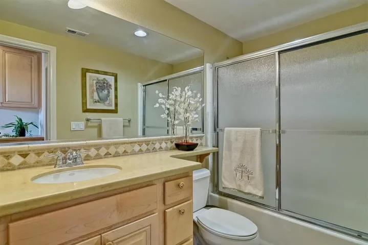 2608 Piantino Circle, San Diego, California 92108