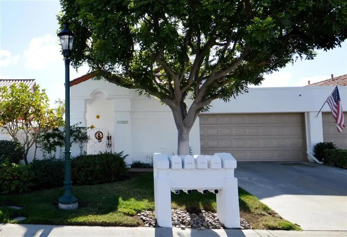 4765 Collinos Way, Oceanside, California 92056