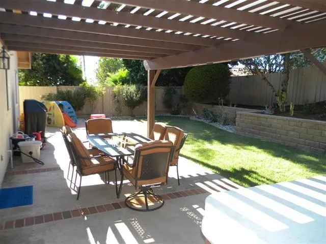 9172 Westvale Road W, Rancho Penasquitos, California 92129