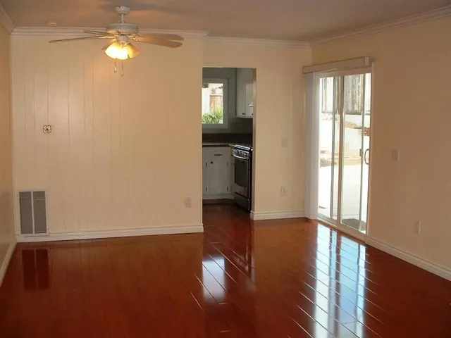 1545 Temple Heights Dr, Oceanside, California 92056