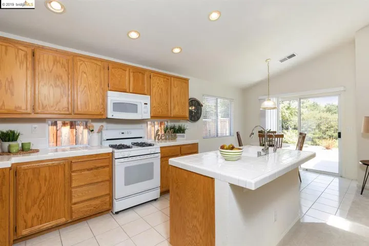 592 Apple Hill Dr, Brentwood, California 94513