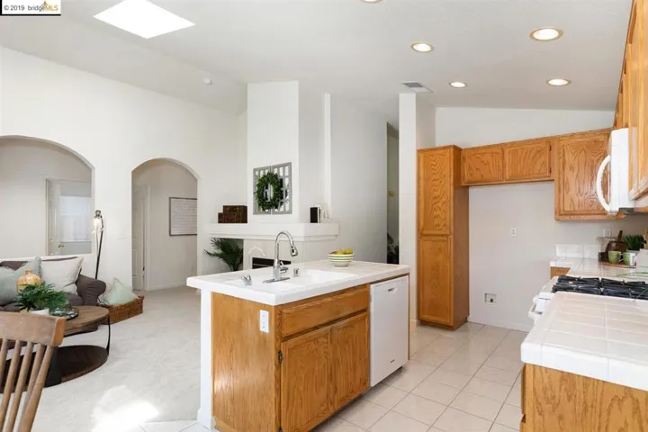 592 Apple Hill Dr, Brentwood, California 94513