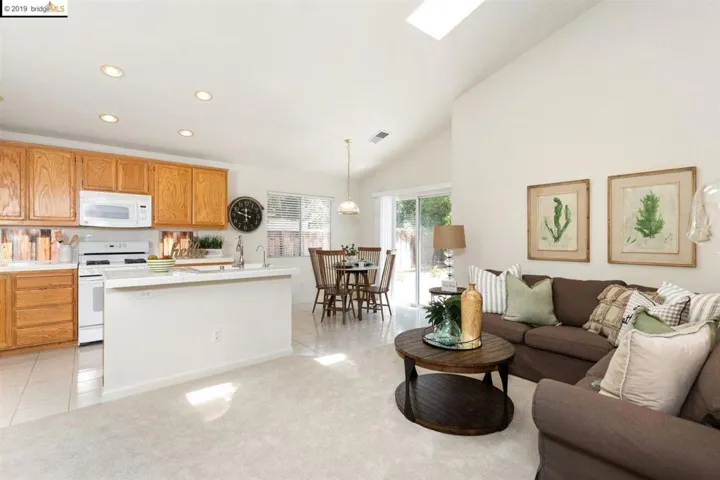 592 Apple Hill Dr, Brentwood, California 94513