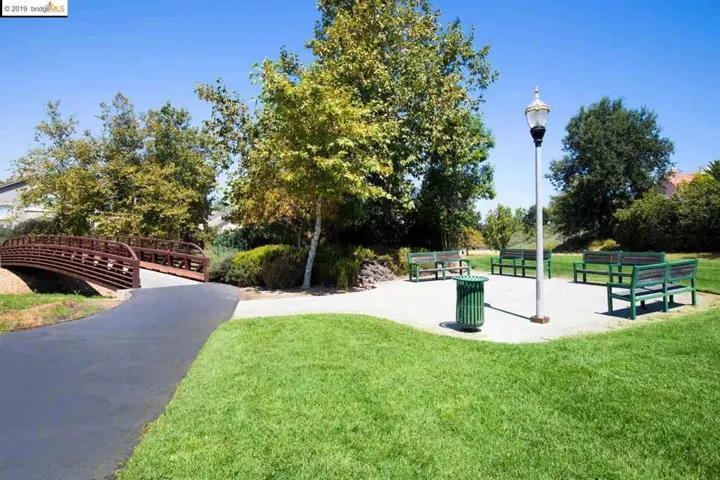 592 Apple Hill Dr, Brentwood, California 94513