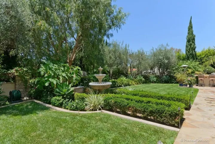 6614 Senecio Pl., San Diego, California 92130