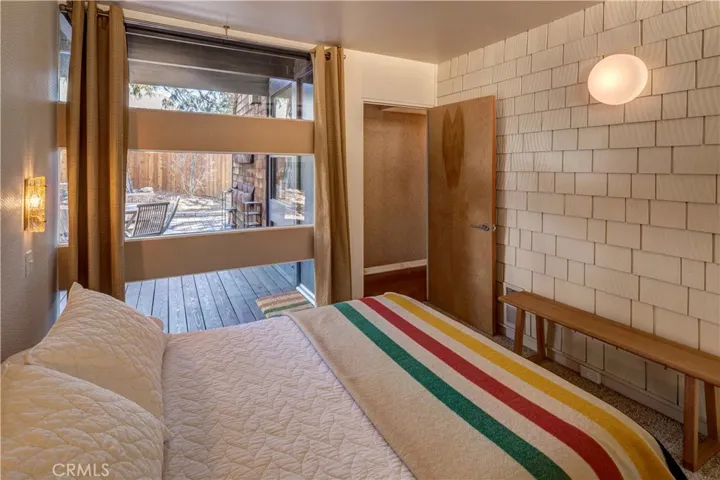 468 Old Toll Road, Lake Arrowhead, California 92352
