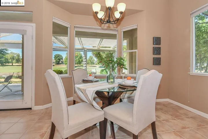 Kitchen Nook with Views