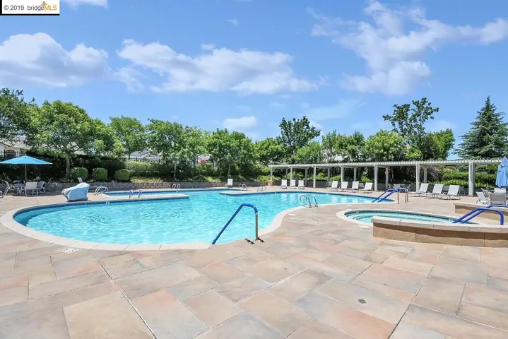 Summerset III Pool
