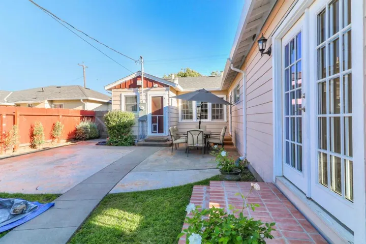 802 5th Street, Hollister, California 95023