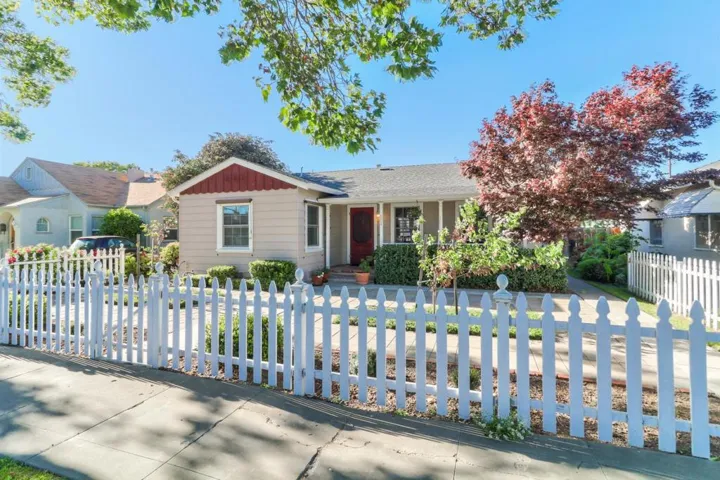 802 5th Street, Hollister, California 95023