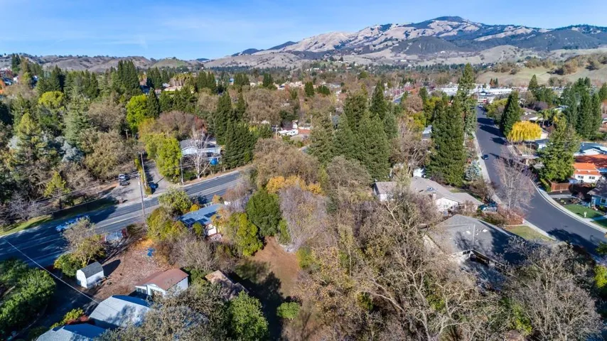 891 Diablo Road, Danville, California 94526