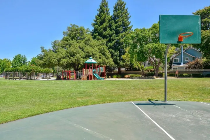 400 Ortega Avenue 100, Mountain View, California 94040