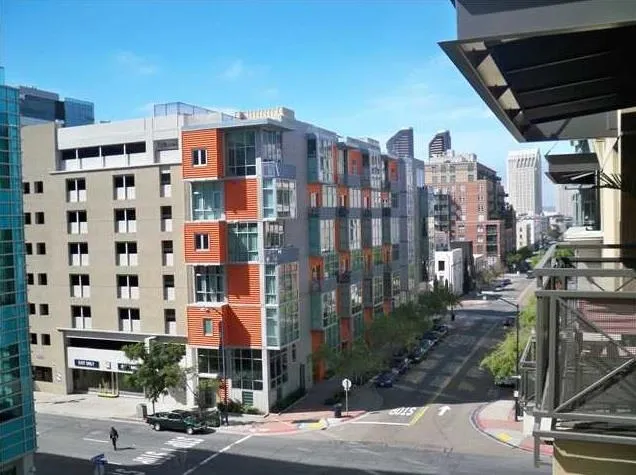525 11th 1408, San Diego, California 92101