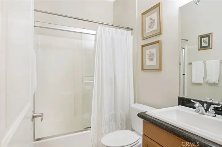 1500 Pine Avenue 20, Long Beach, California 90813