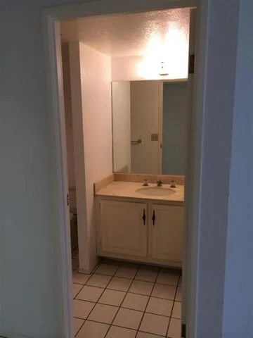 1333 8th Avenue 402, San Diego, California 92101