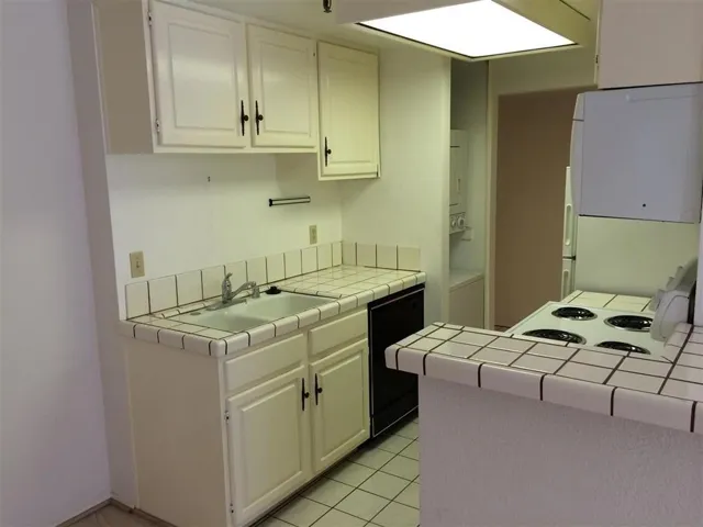 1333 8th Avenue 402, San Diego, California 92101