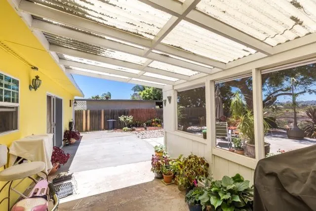 3652 Mabon, San Diego, California 92117