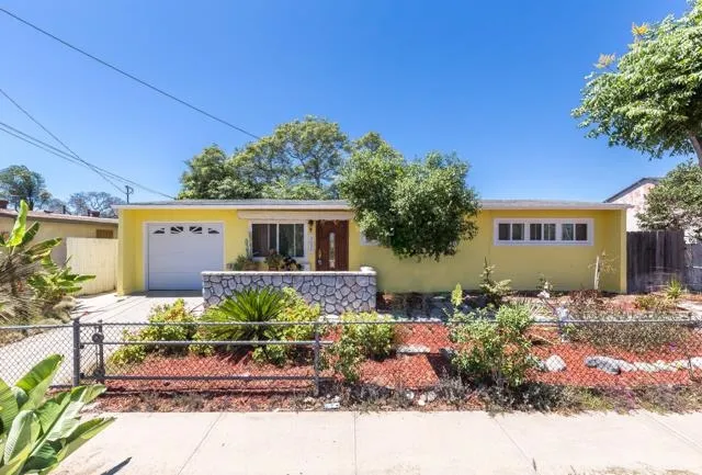 3652 Mabon, San Diego, California 92117