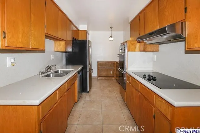 612 N Louise Street 206, Glendale, California 91206