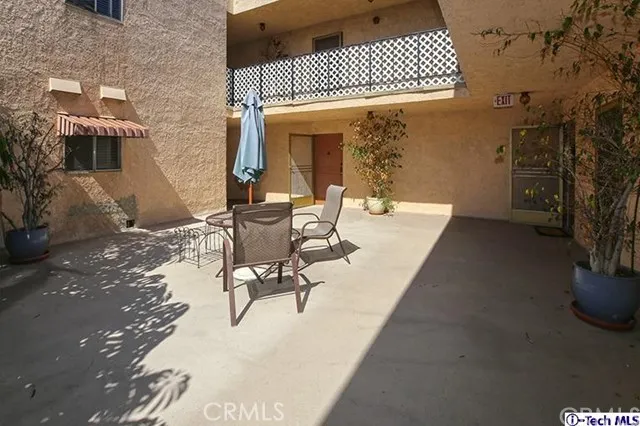 612 N Louise Street 206, Glendale, California 91206