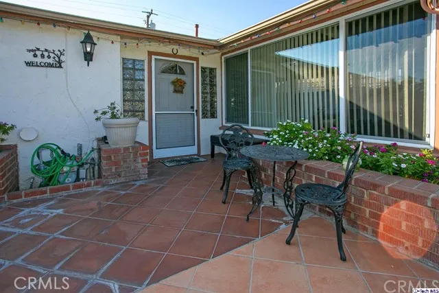 423 N Brand Boulevard, San Fernando, California 91340